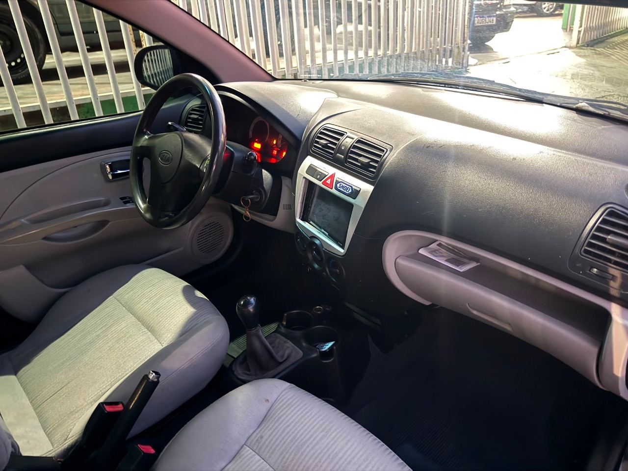 Kia Picanto EX 1.0 Preto - foto 10