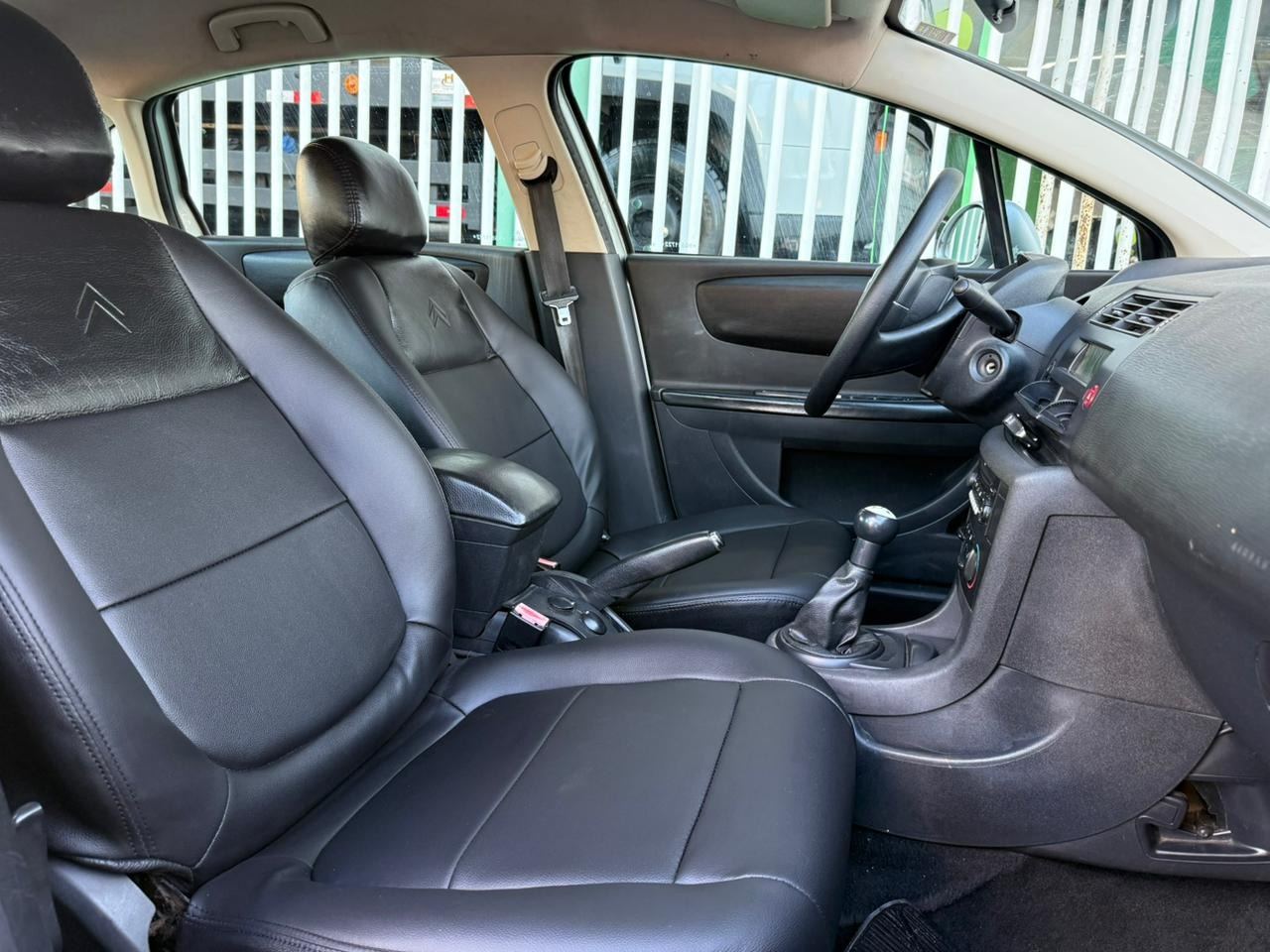 Citroën C4 Glx 2.0 (flex) Glx 2.0 (flex) Prata - foto 8
