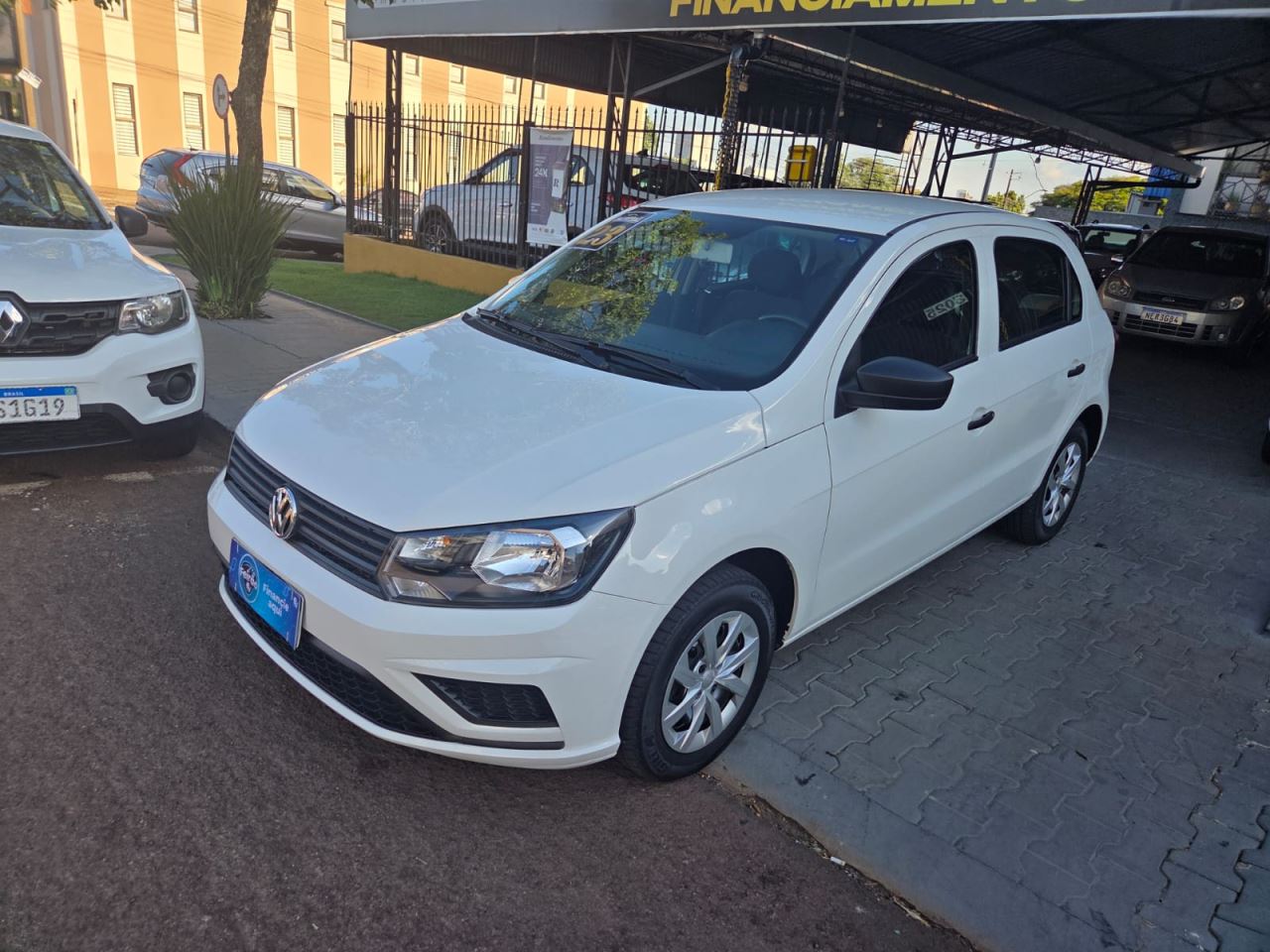 Volkswagen Gol 1.0 MPI (flex) Branco - foto 3