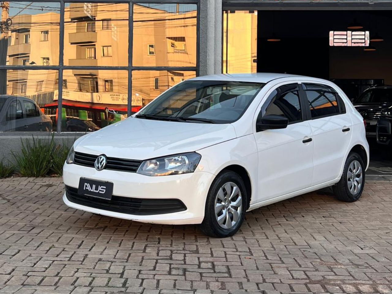 Volkswagen Gol 1.0 Tec Trendline (flex) 4P Branco - foto 2
