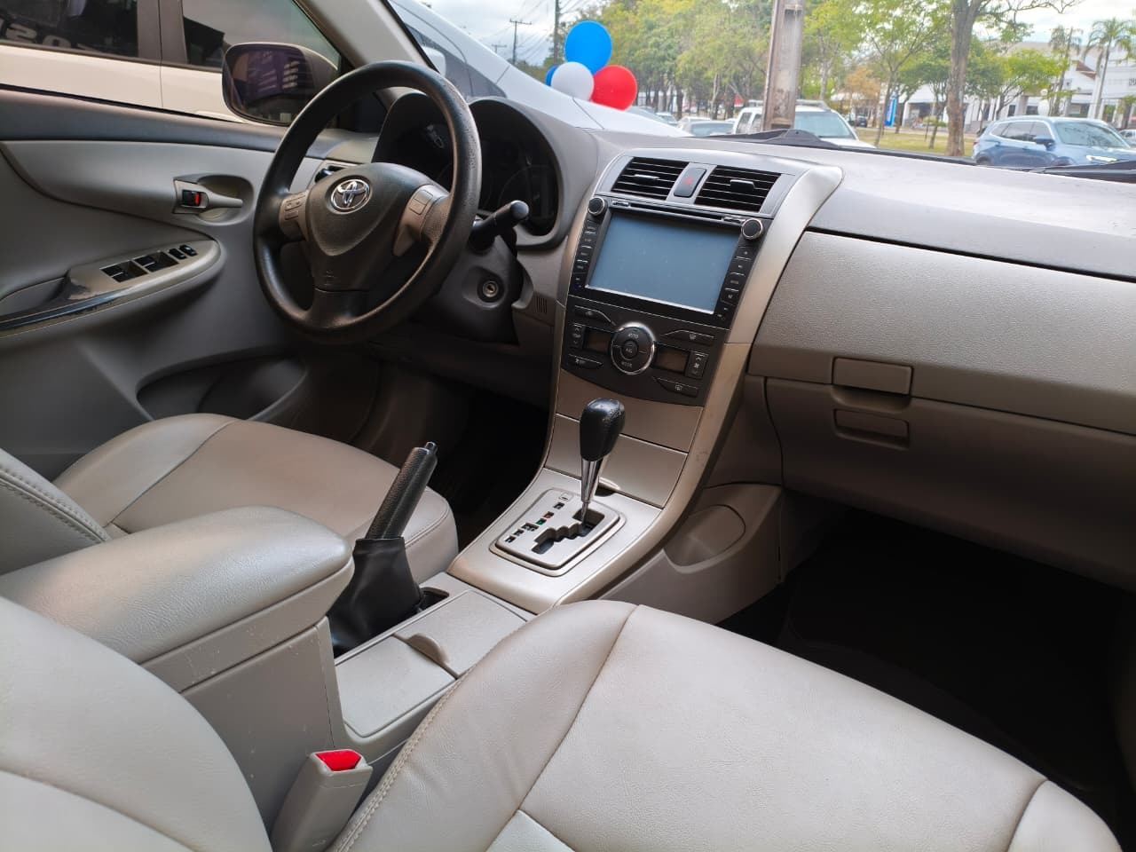 Toyota Corolla Sedan XEi 1.8 16V (flex) (aut) Bege - foto 3