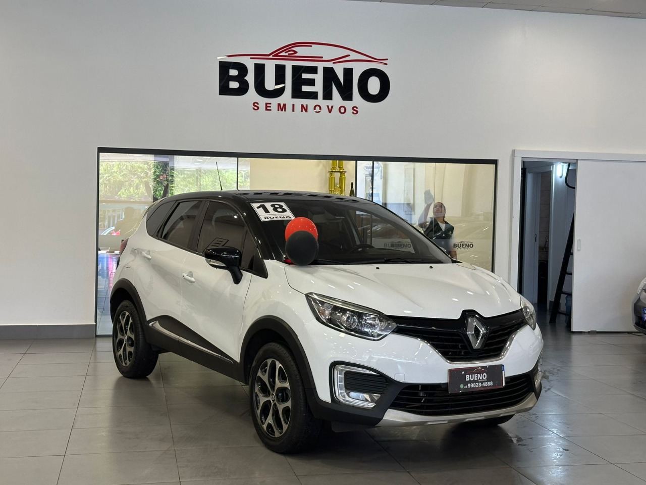 Captur Intense 1.6 16v SCe X-Tronic