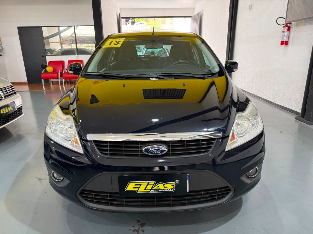 Ford Focus Hatch Hatch Glx 1.6 16V (flex) Preto - foto 2