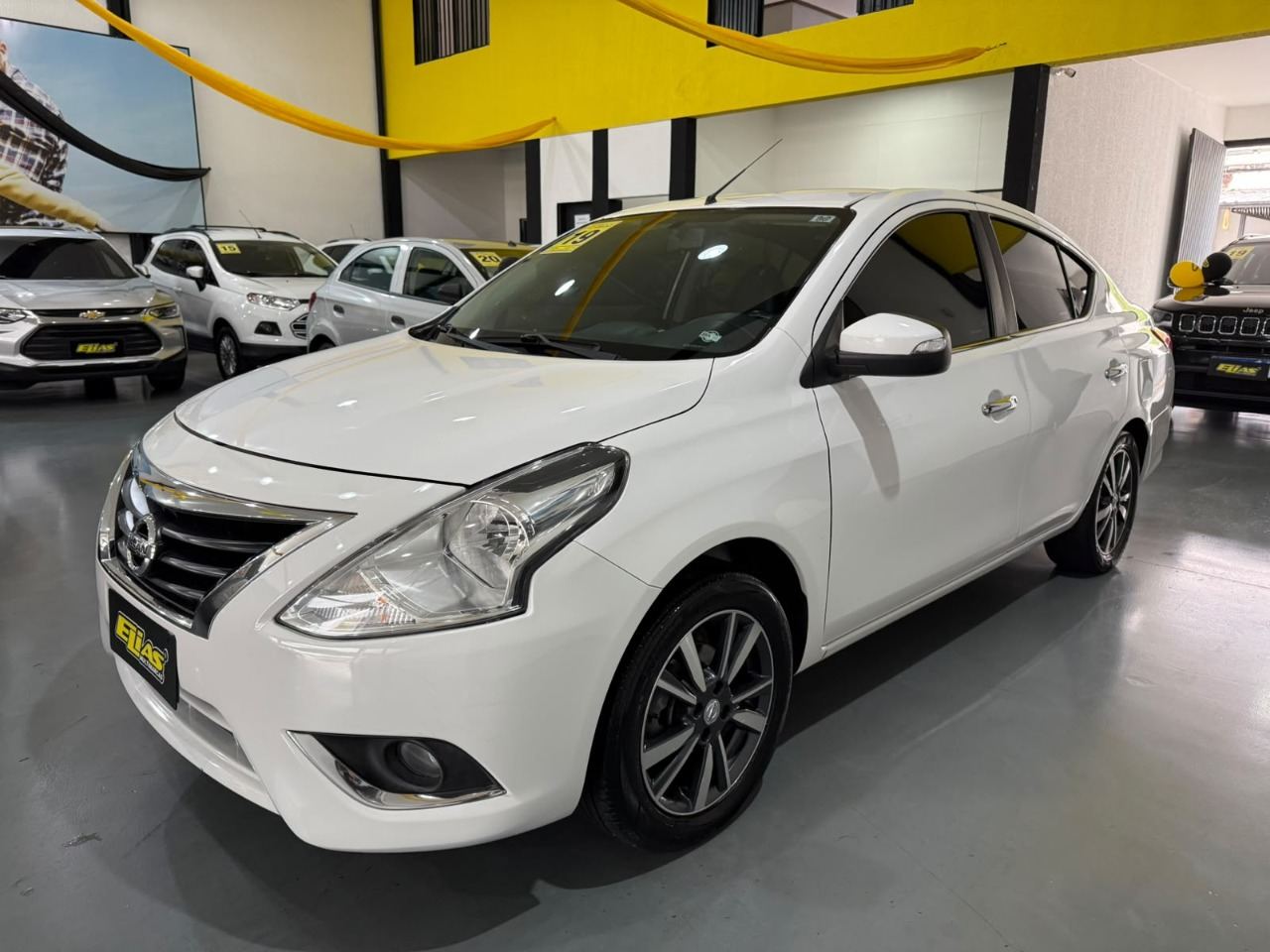 Nissan Versa 1.6 Sl (flex) Branco - foto 3
