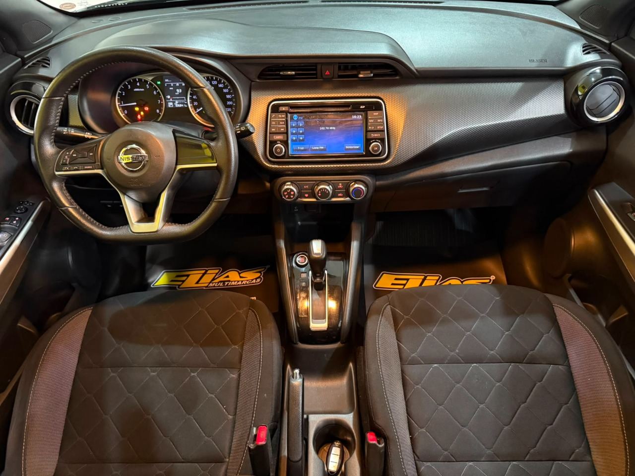 Nissan Kicks 1.6 Sv CVT (flex) Preto - foto 7