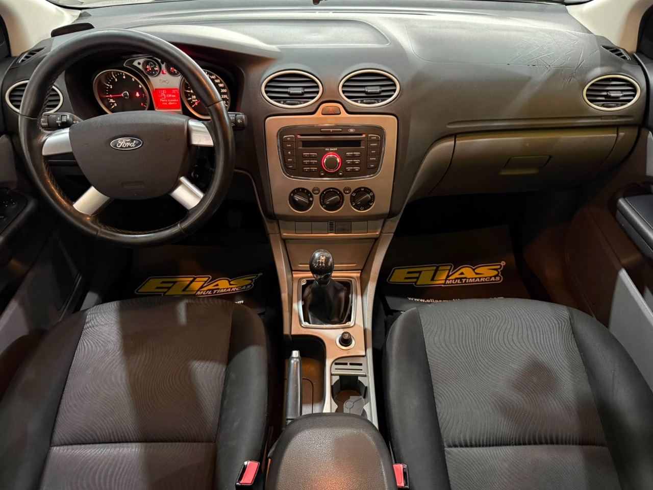 Ford Focus Hatch Hatch Glx 1.6 16V (flex) Preto - foto 7