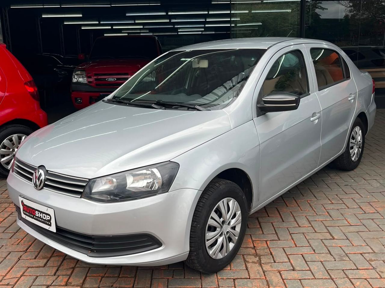 Volkswagen Voyage 2014 à venda