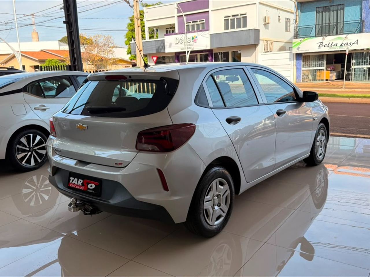 Chevrolet Onix 1.0 LT (flex) Prata - foto 4