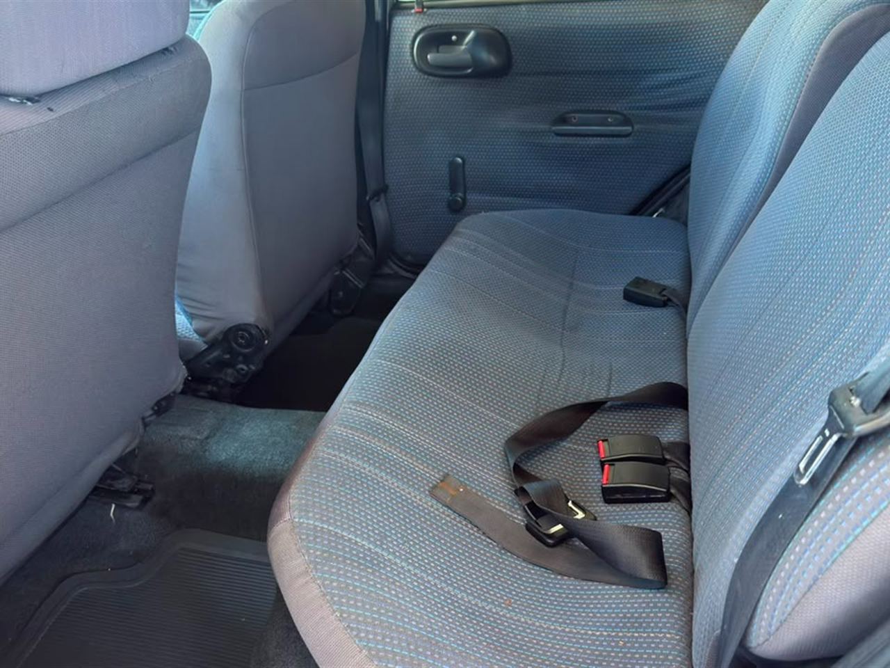 Chevrolet Corsa Wagon Super 1.0 Mpfi 16V Prata - foto 7