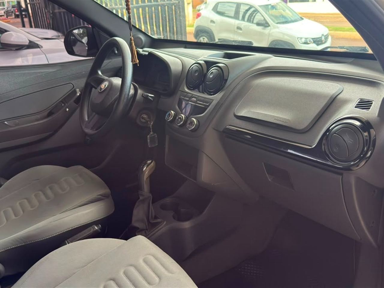 Chevrolet Montana Ls 1.4 (flex) Branco - foto 9