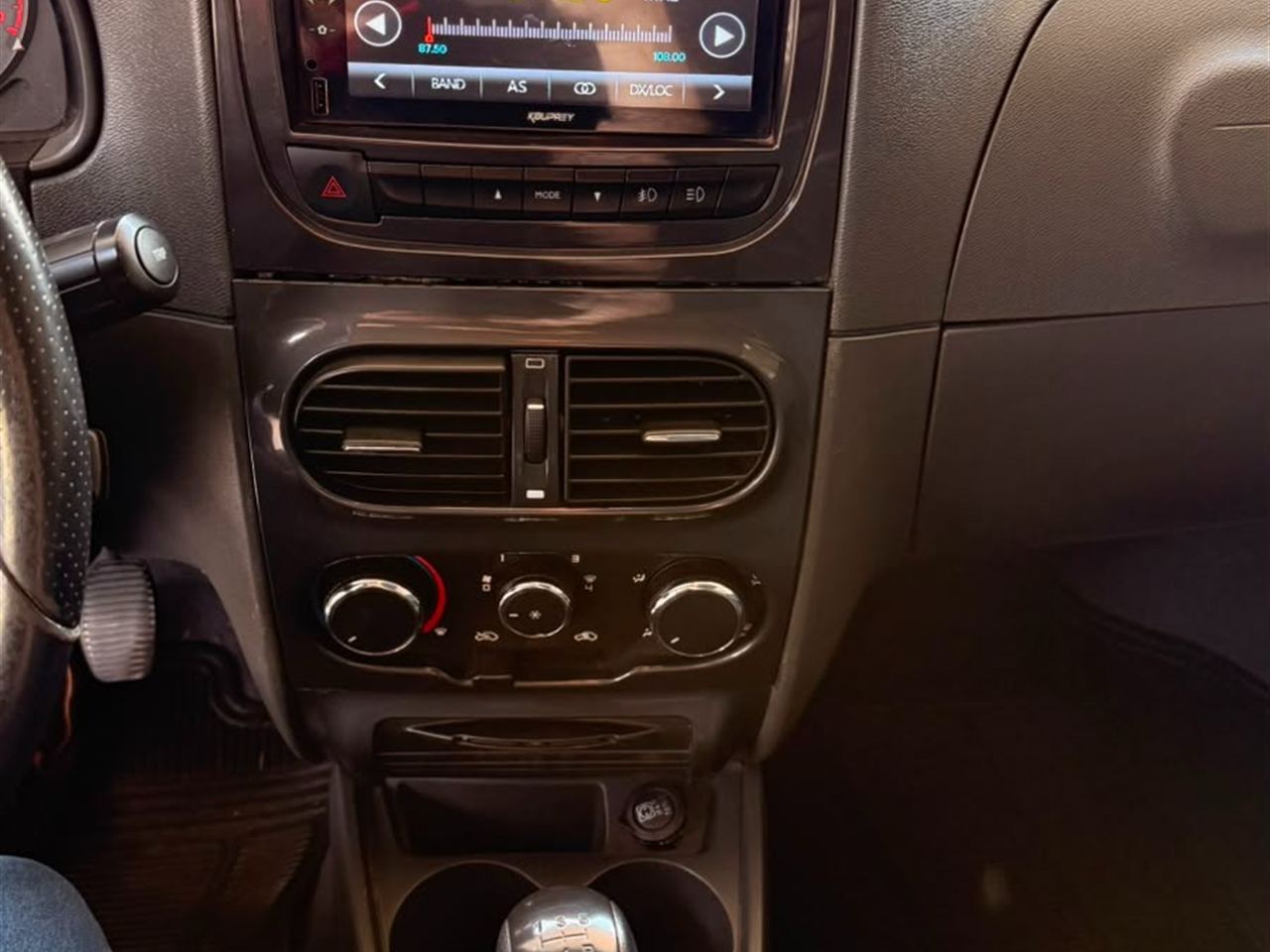 Fiat Strada Adventure 1.8 16V (flex) (cabine Estendida) Cinza - foto 10