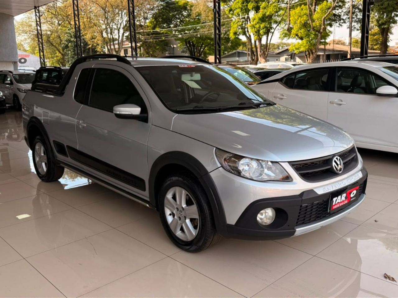 Volkswagen Saveiro Cross 1.6 (flex) (cab. Estendida) Prata - foto 3