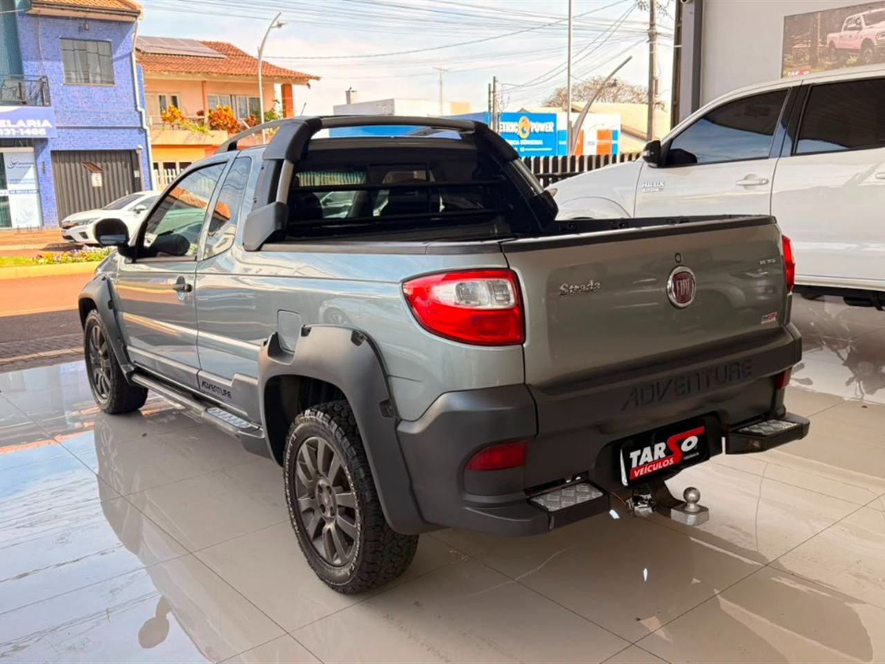 Fiat Strada Adventure 1.8 16V (flex) (cabine Estendida) Cinza - foto 5