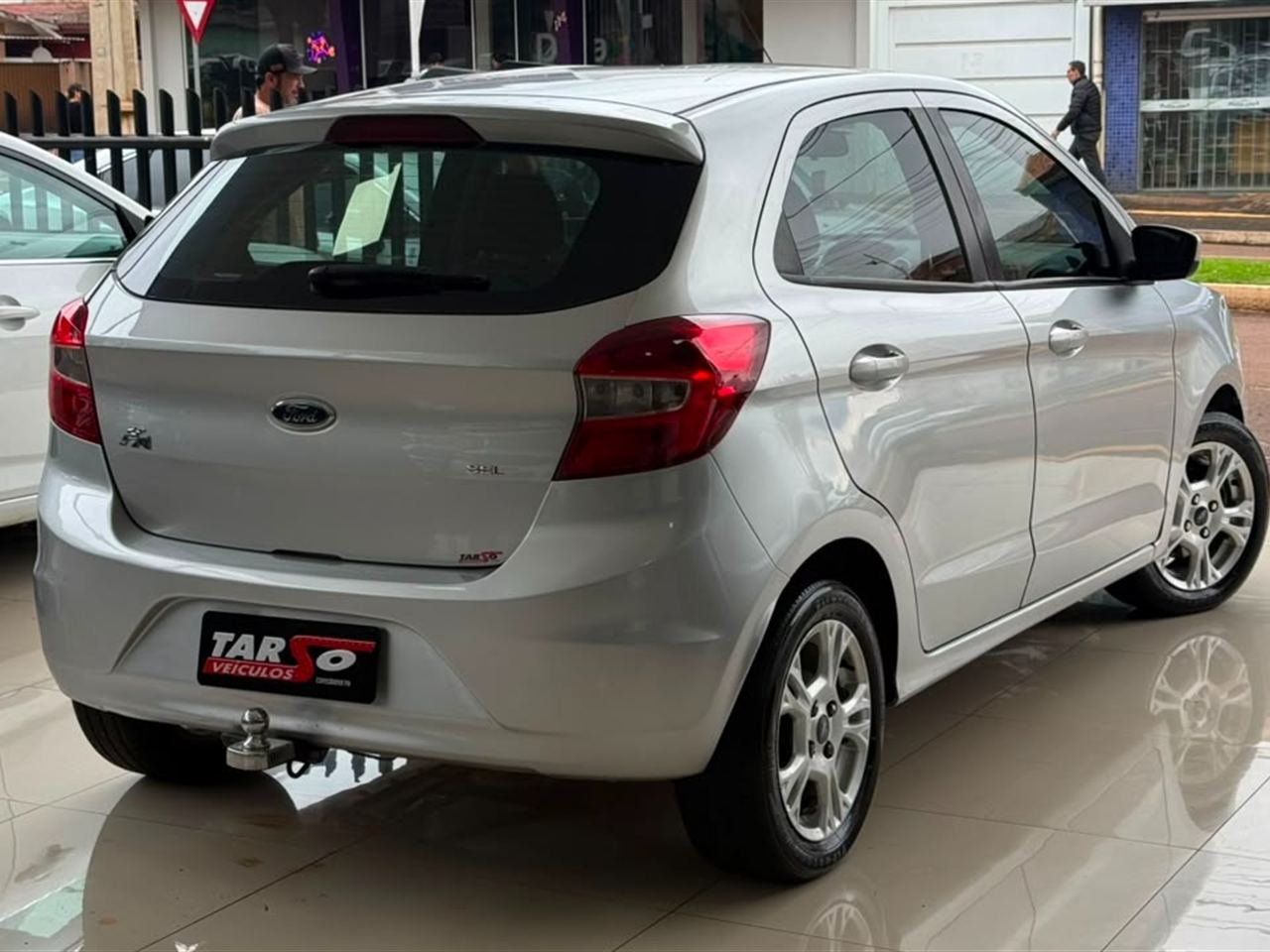 Ford Ka Hatch Se 1.0 (flex) Prata - foto 4