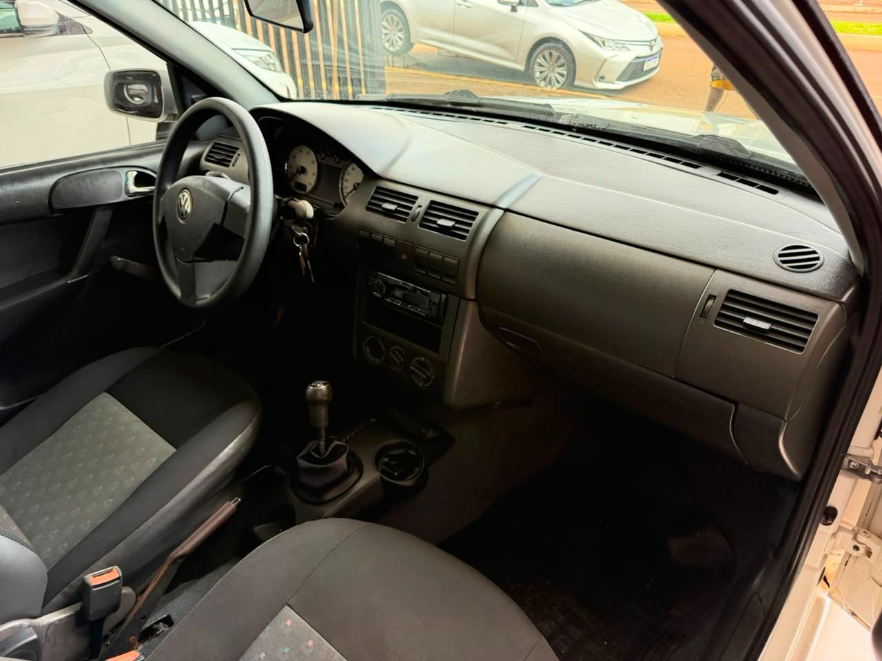Volkswagen Saveiro 1.6 (flex) Branco - foto 9