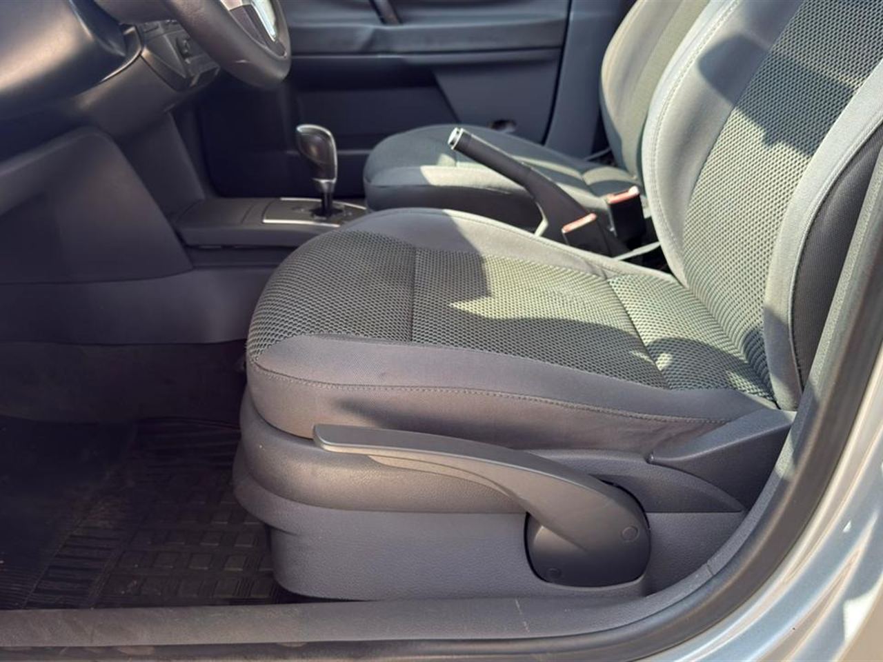 Volkswagen Polo Hatch Sportline 1.6 8V (flex) Prata - foto 5