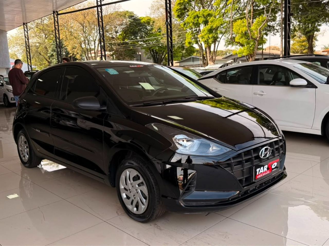 Hyundai HB20 1.0 Sense Preto - foto 3