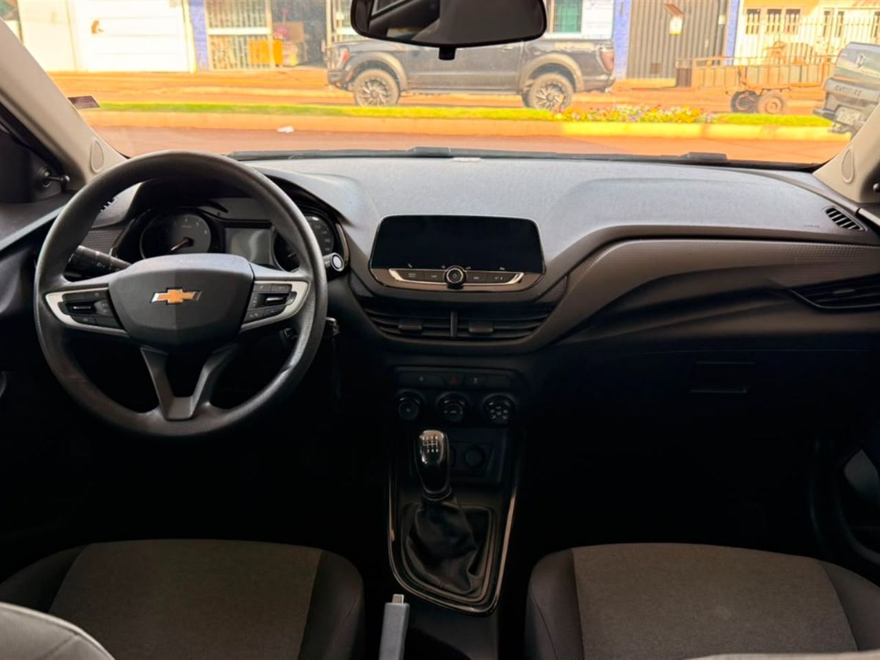 Chevrolet Onix 1.0 LT (flex) Prata - foto 9