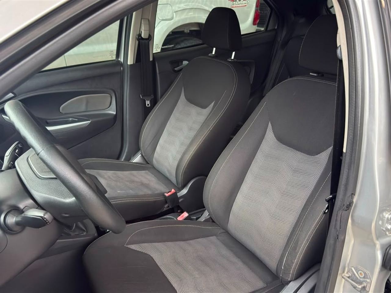 Ford Ka Hatch Se 1.0 (flex) Prata - foto 7