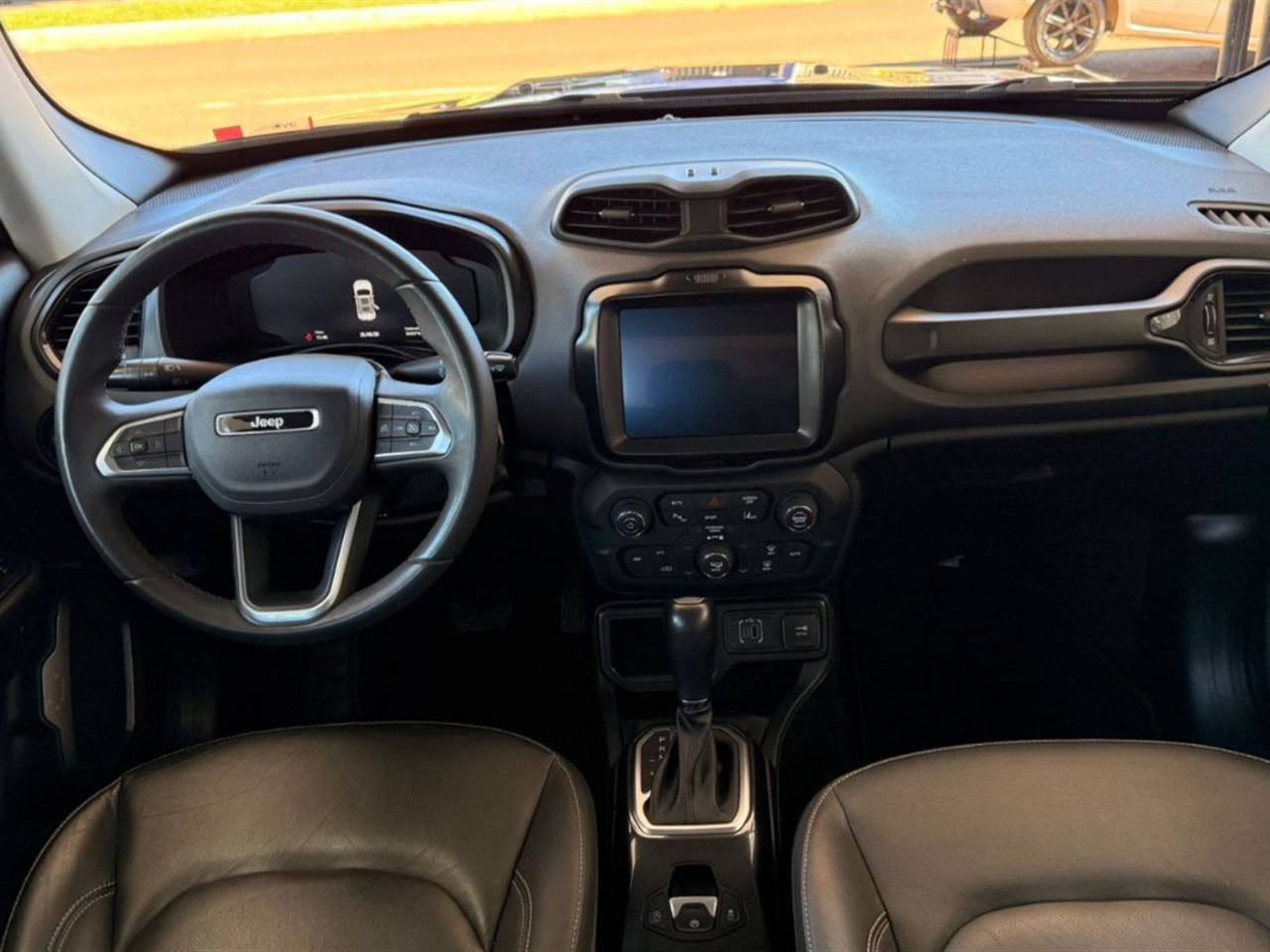 Jeep Renegade 1.3 T270 Longitude (aut) Preto - foto 9