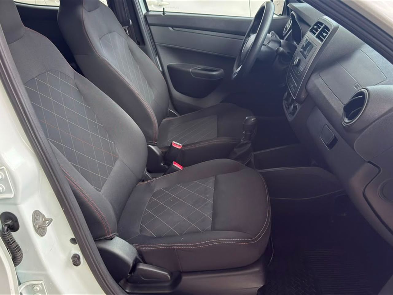 Renault Kwid Zen 1.0 12V Sce (flex) Branco - foto 10