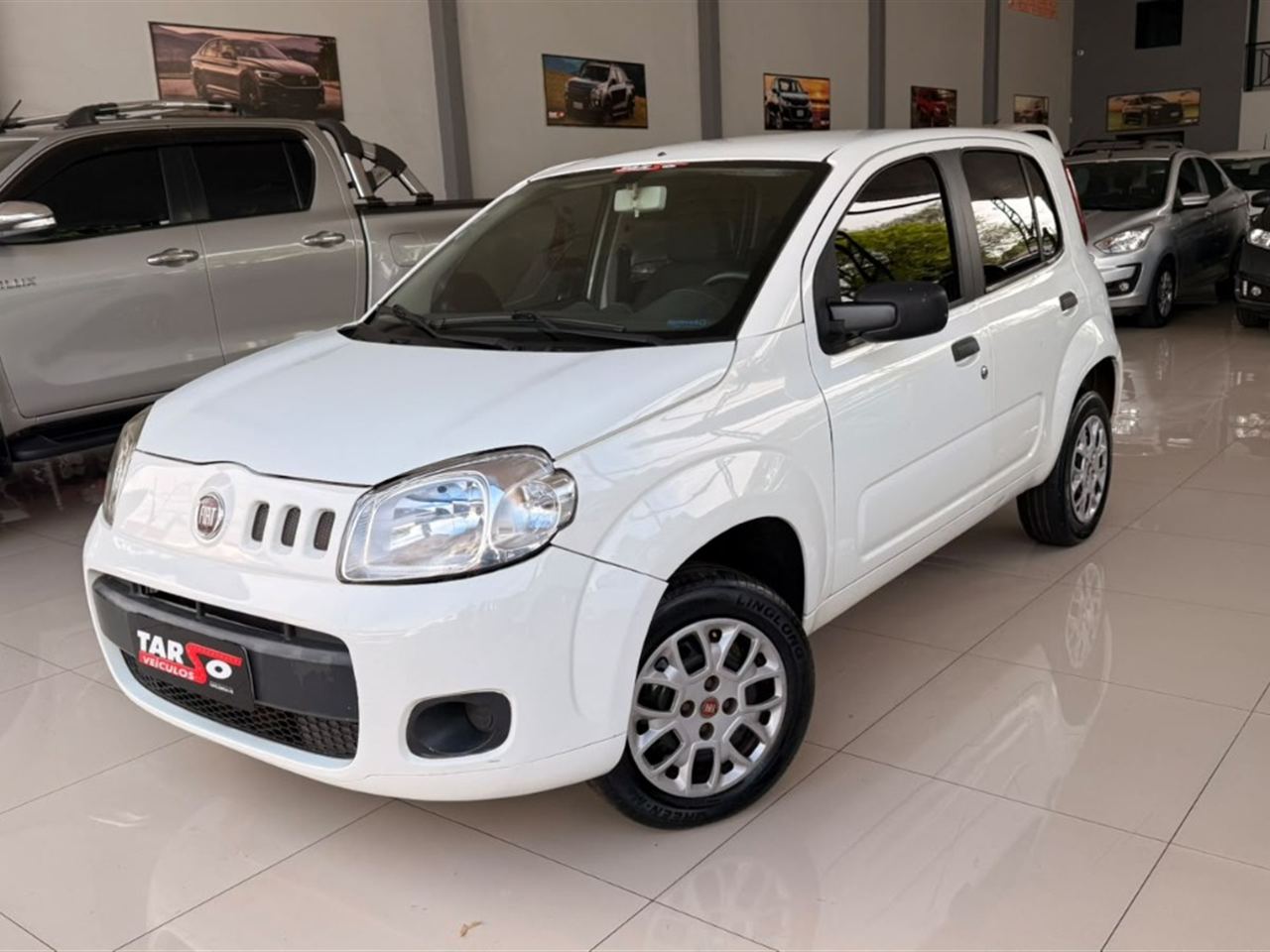 Fiat Uno Vivace 1.0 8V (flex) 4P Branco - foto 2