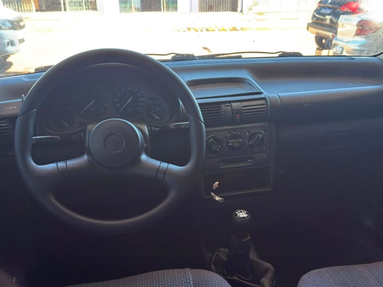 Chevrolet Corsa Wagon Super 1.0 Mpfi 16V Prata - foto 8