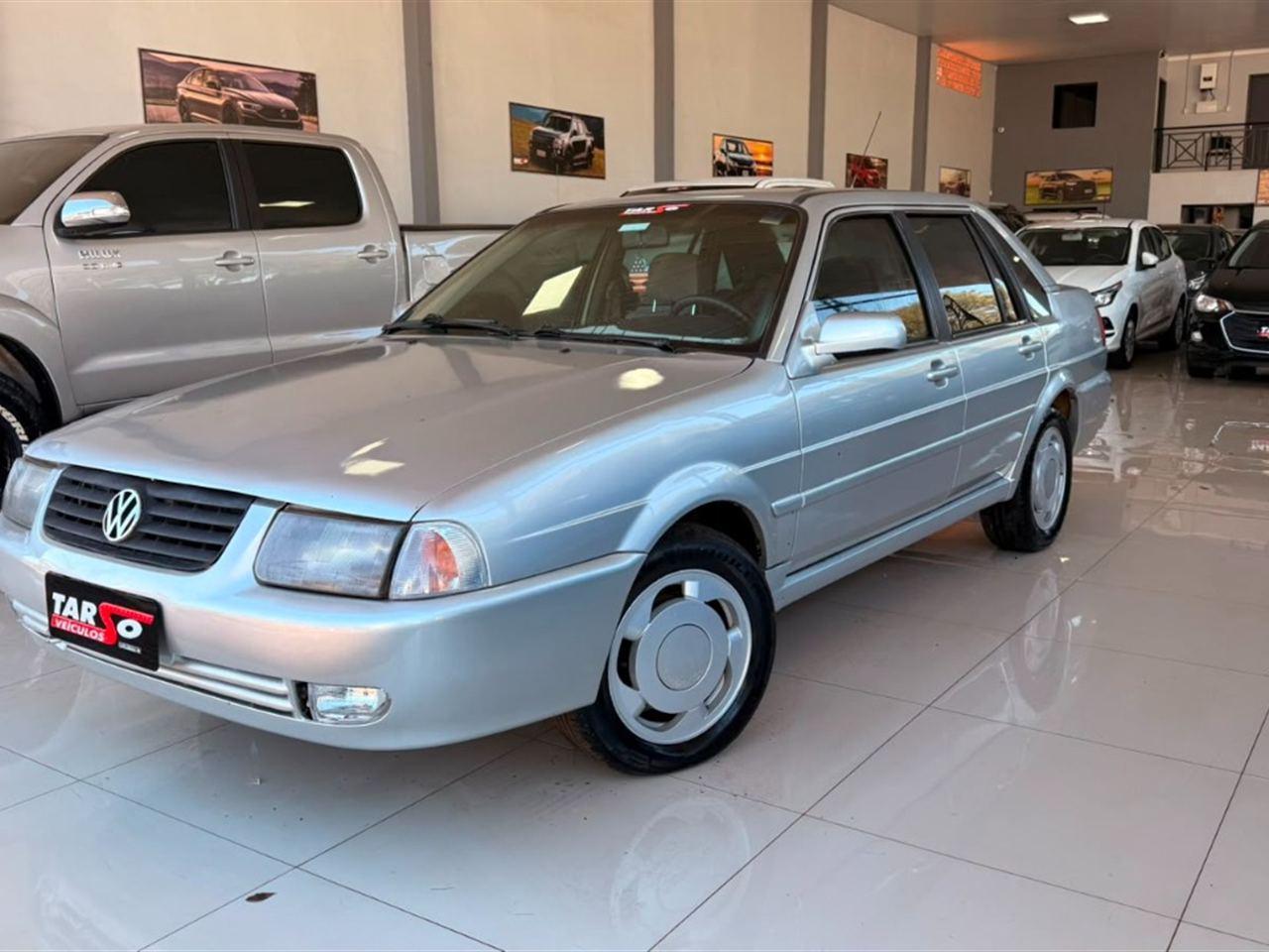 Volkswagen Santana 1.8 Mi Prata - foto 2