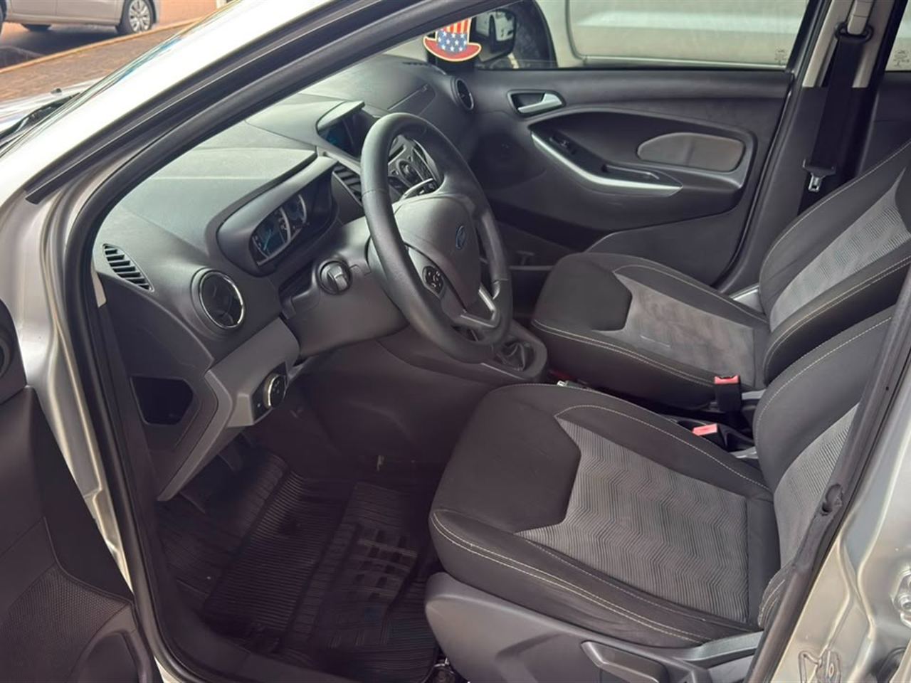 Ford Ka Hatch Se 1.0 (flex) Prata - foto 6